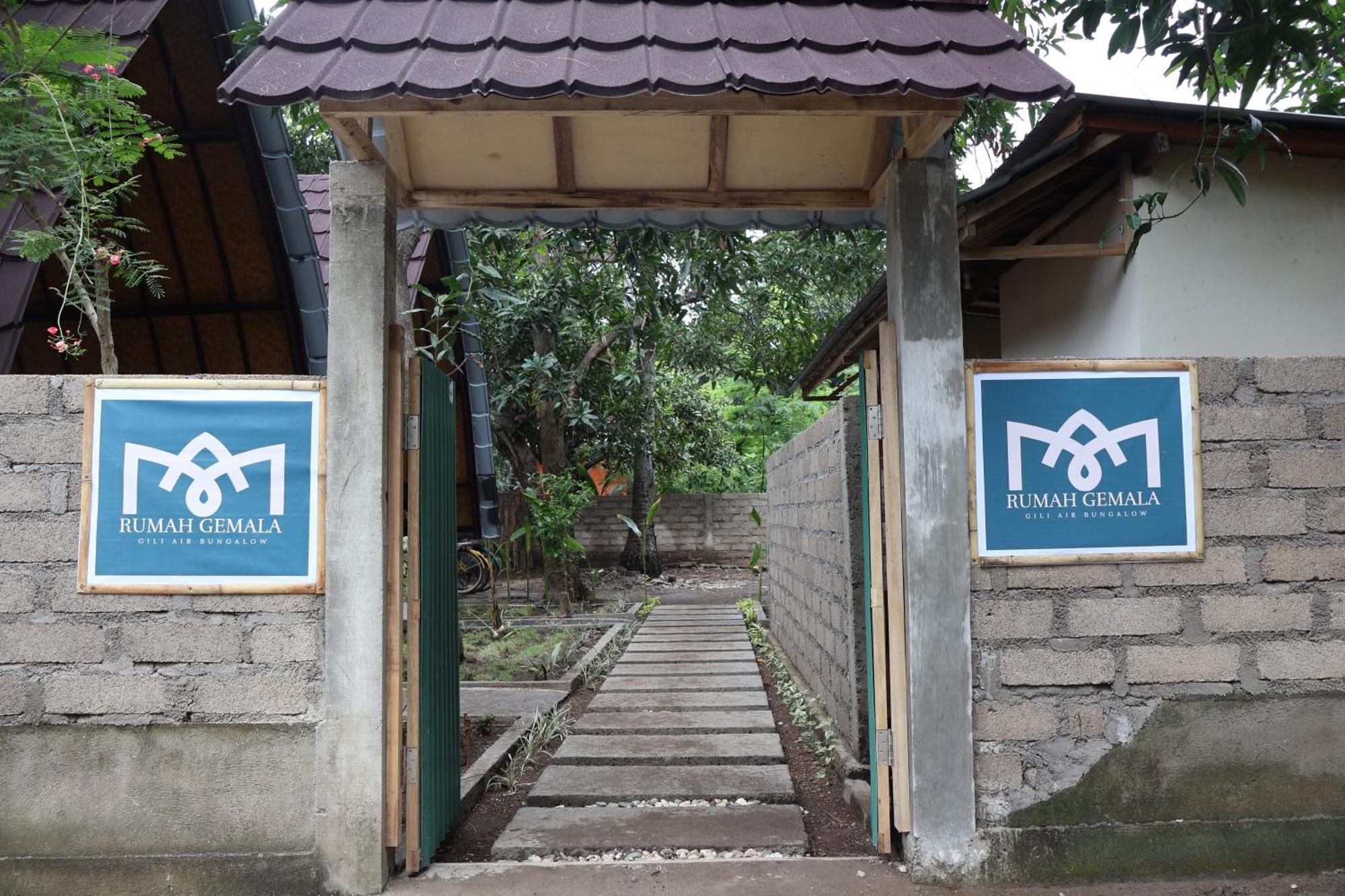 Rumah Gemala Gili Islands Exterior photo